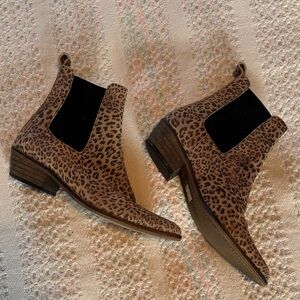 Leopard Print Chelsea Ankle Boots - Brown